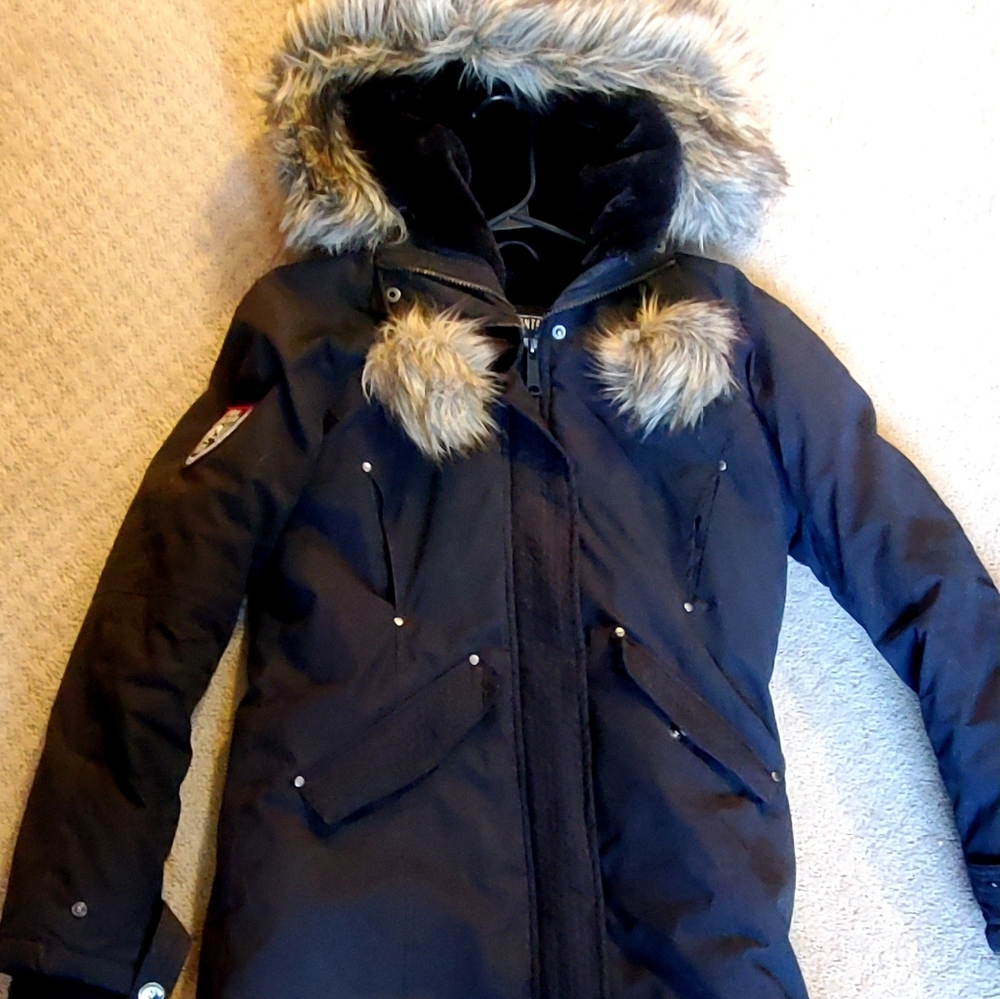Storm Mountain Winter Parka